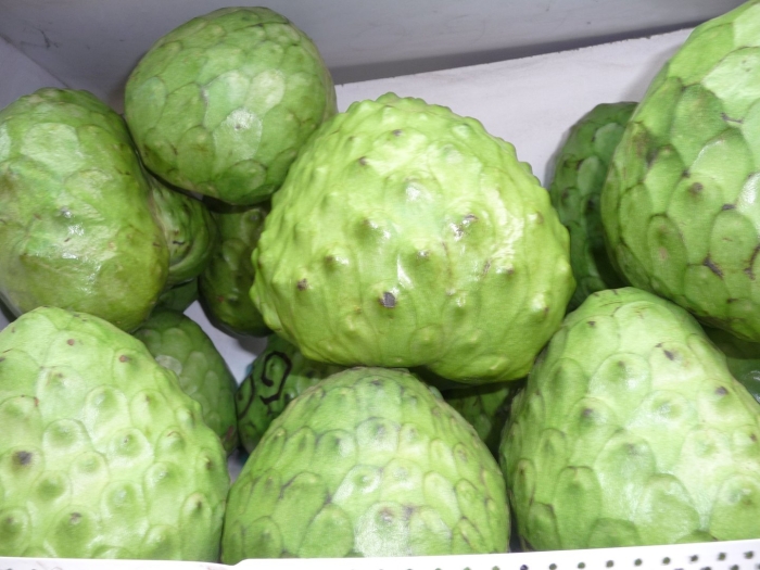 Фрукт черимойя