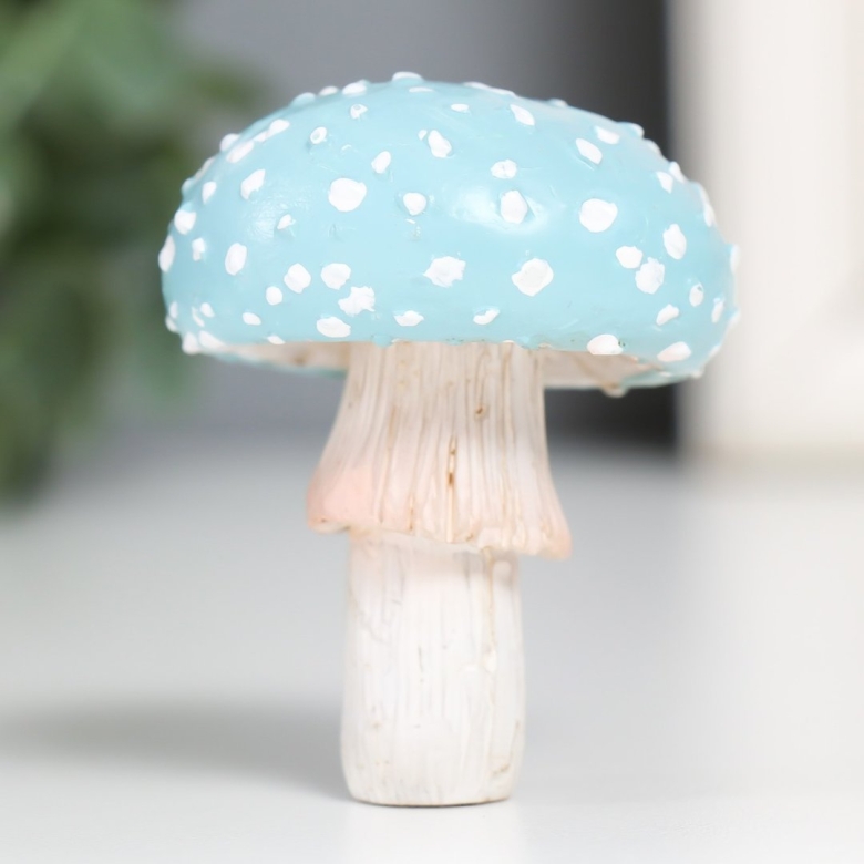 Голубой мухомор