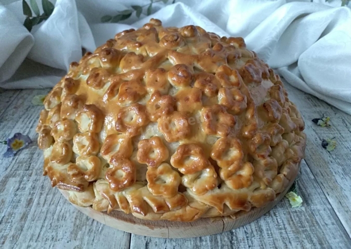 Каравай из дрожжевого теста