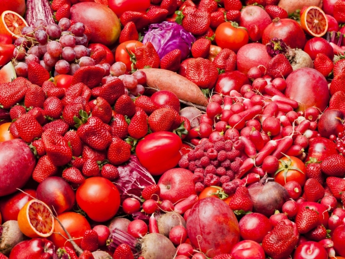 Овощи и фрукты красного цвета
