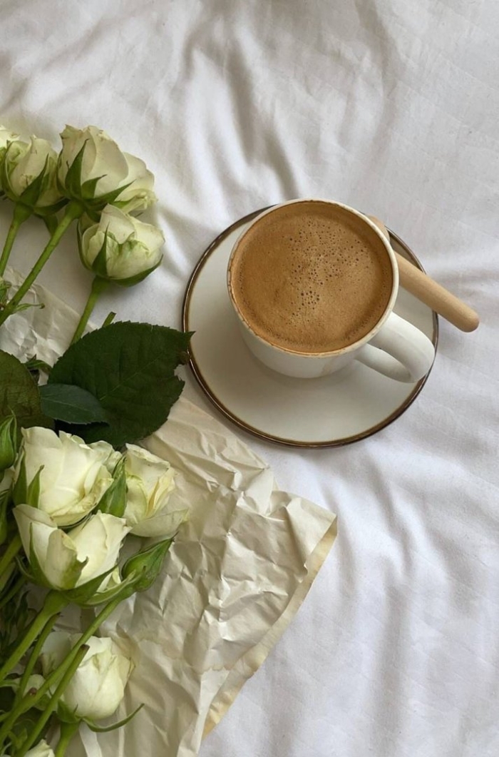 Утро цветы кофе