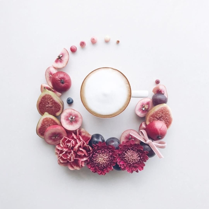 Цветы и кофе