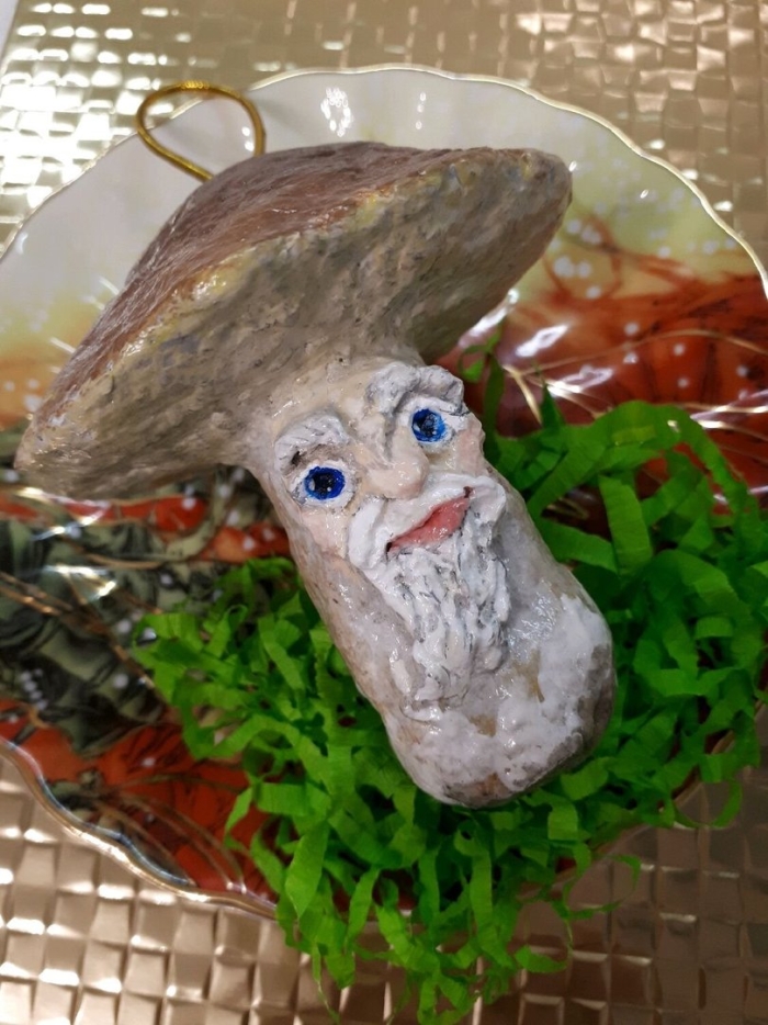 Ватная игрушка гриб боровик