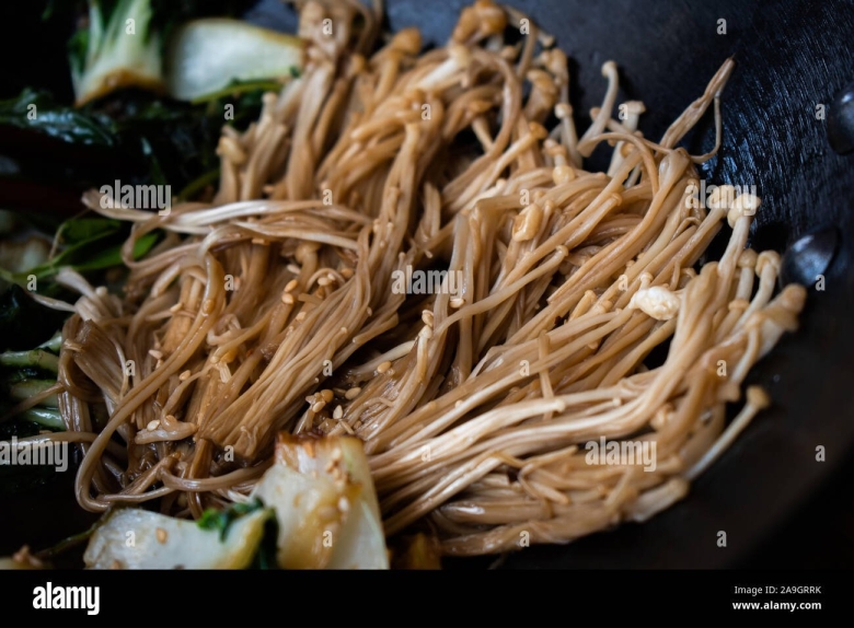 Корейские грибы Эноки блюда