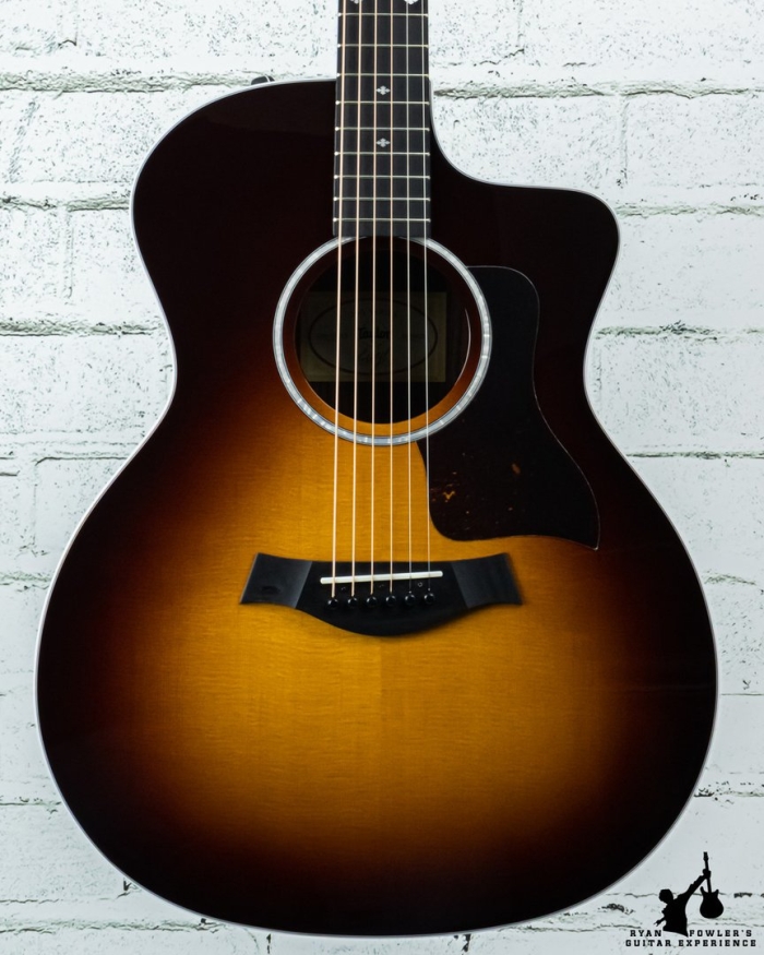 Акустическая гитара taylor