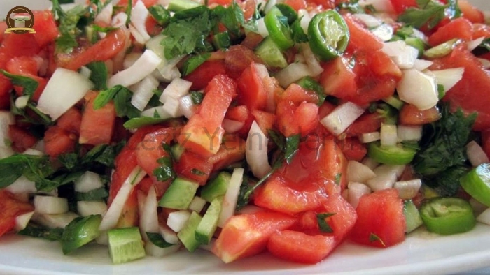 Чобан салатасы