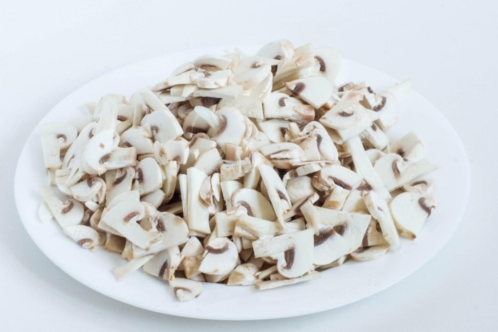 Шампиньон тонкий