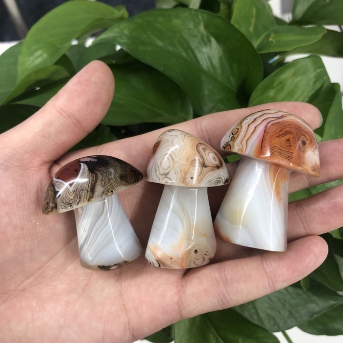 Камни для украшений