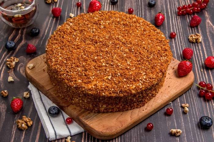 Торт медовый классический