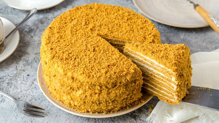 Медовик нежнейший медовый бисквит