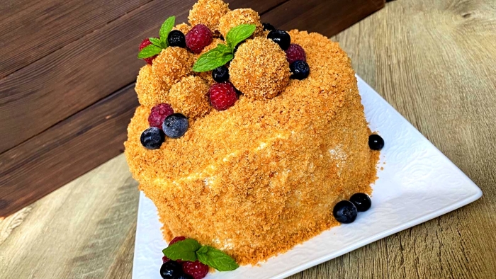 Торт королевский медовик