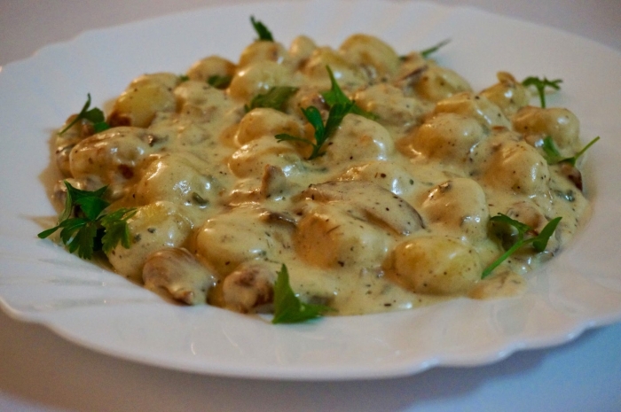 Ньокки с грибами в сливочном соусе