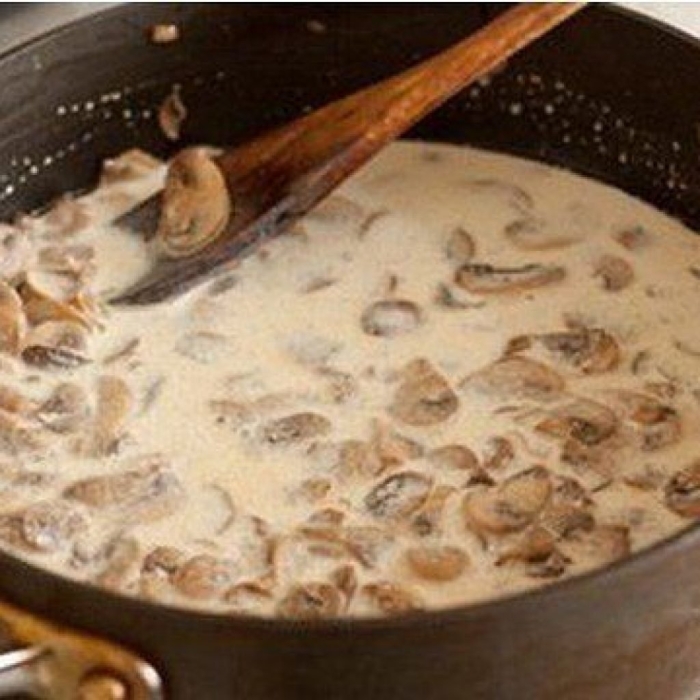 Грибной соус из шампиньонов со сметаной рецепт