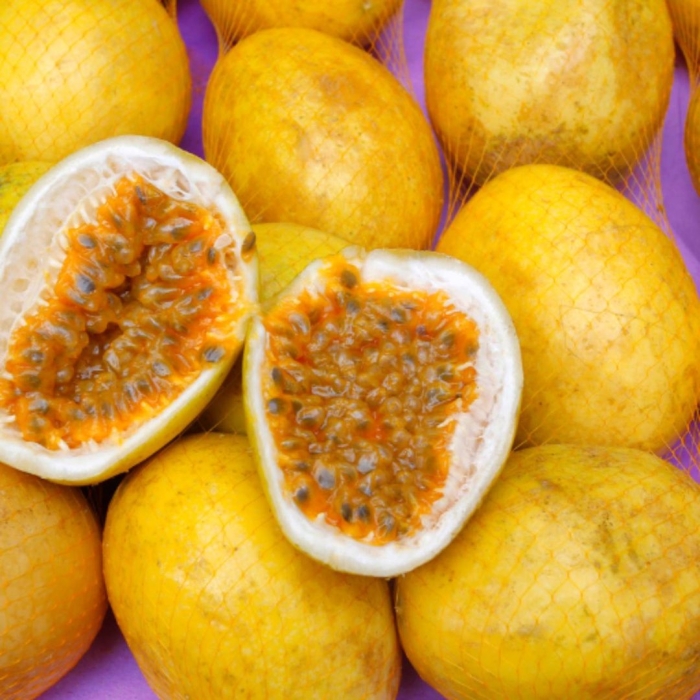 Желтая маракуйя