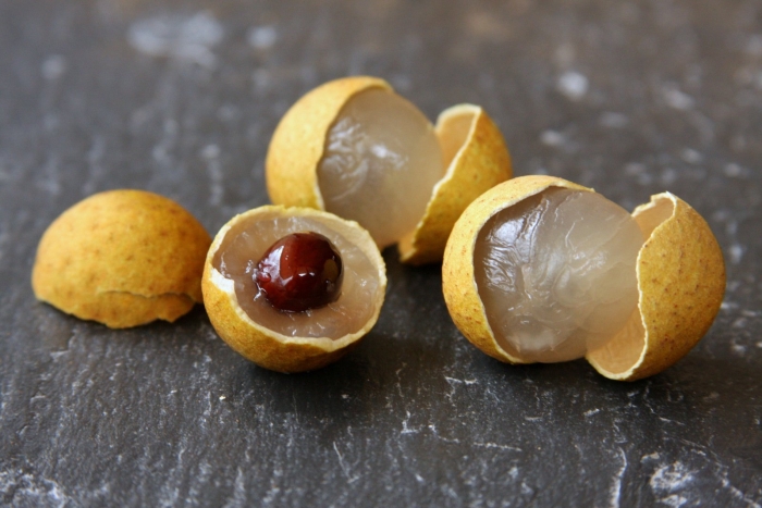 Глаз дракона фрукт лонган