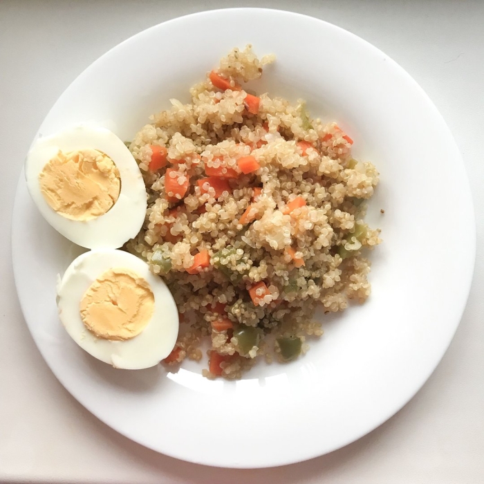 Табуле с киноа и овощами