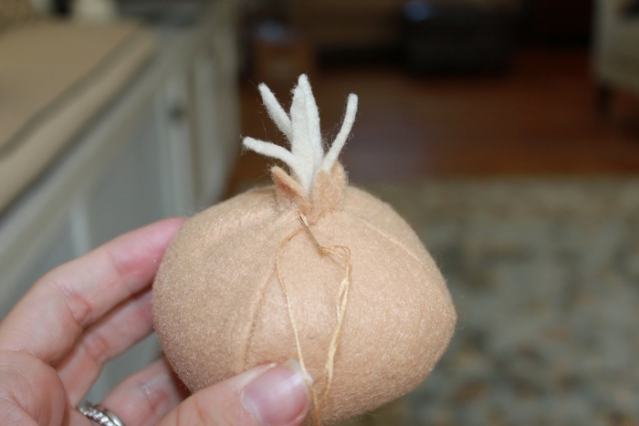 Луковица из ткани