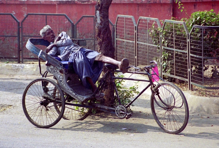 Индия дели рикши