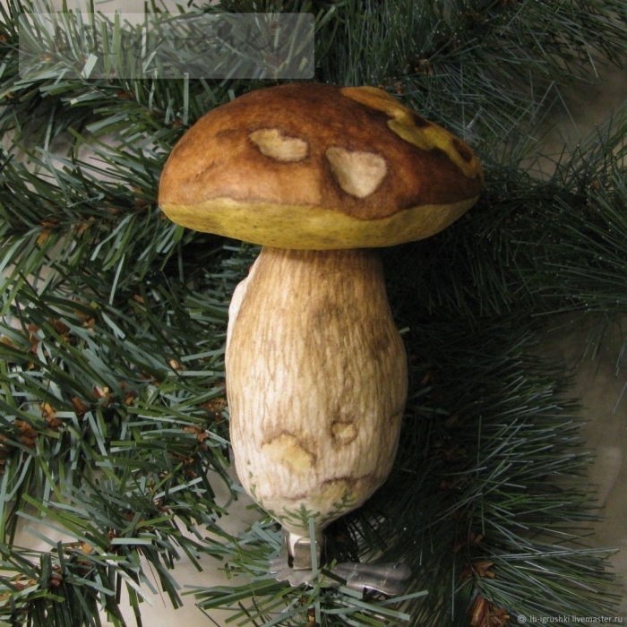 Ватная игрушка гриб боровик
