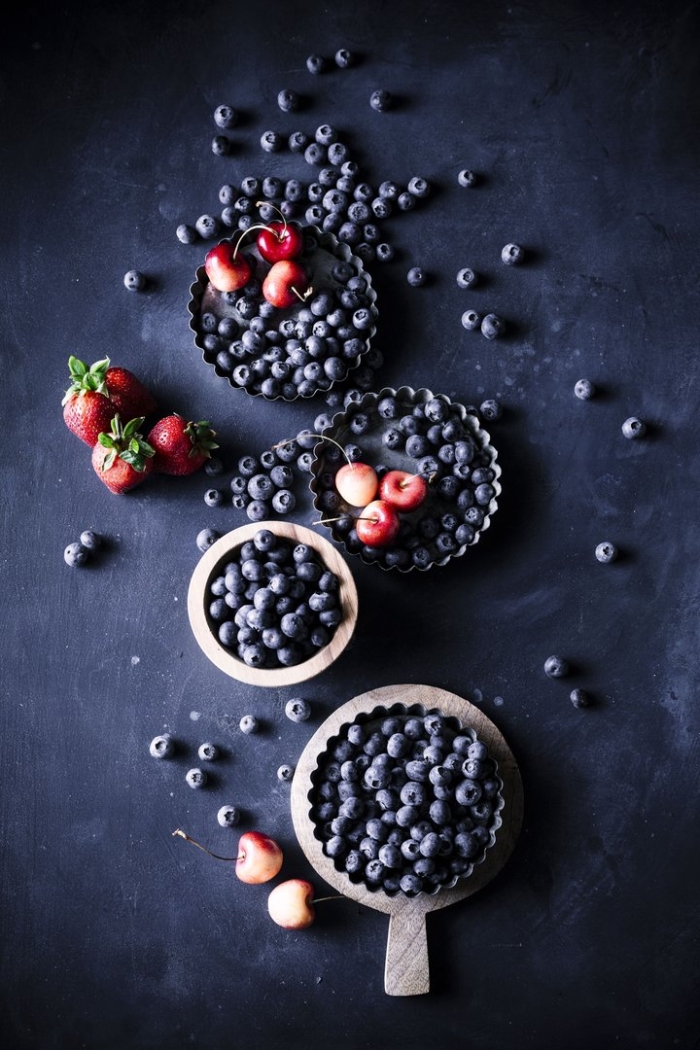 Черника голубика ежевика