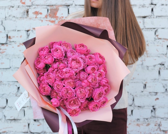 Роза пионовидная кустовая