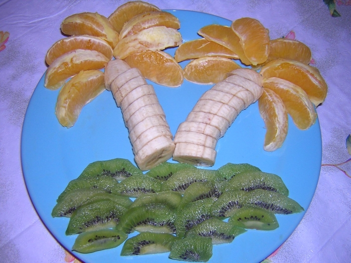 Фруктовая нарезка на детский день рождения
