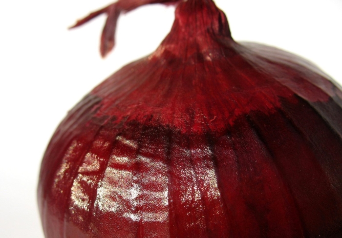 Лук репчатый красный