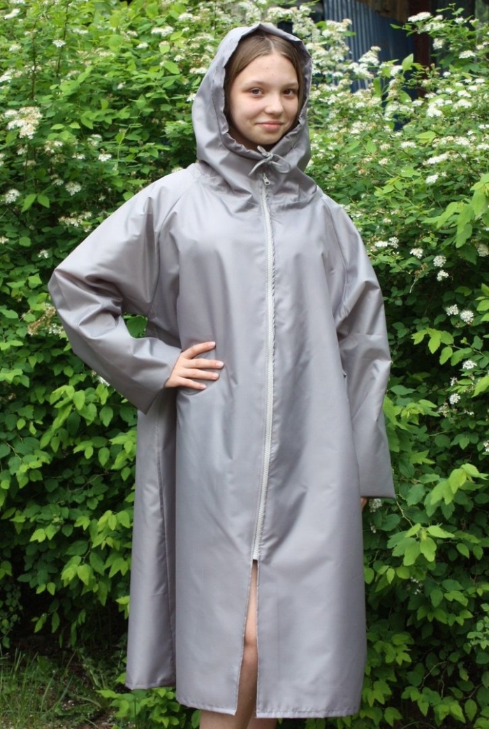 Дождевик серый