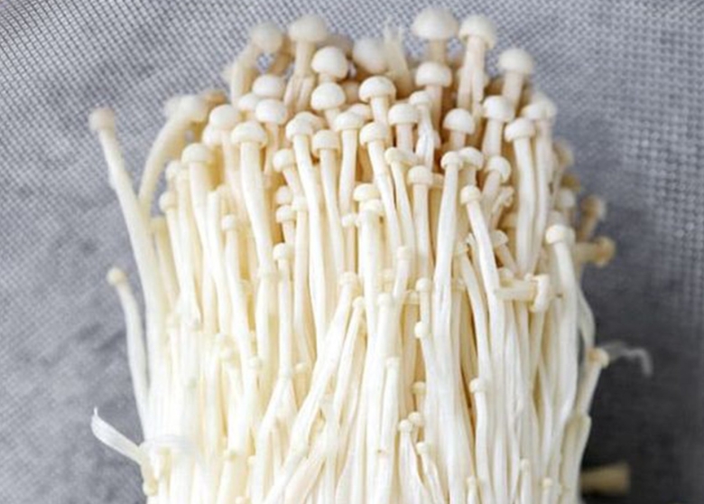 Корейские грибы эноки