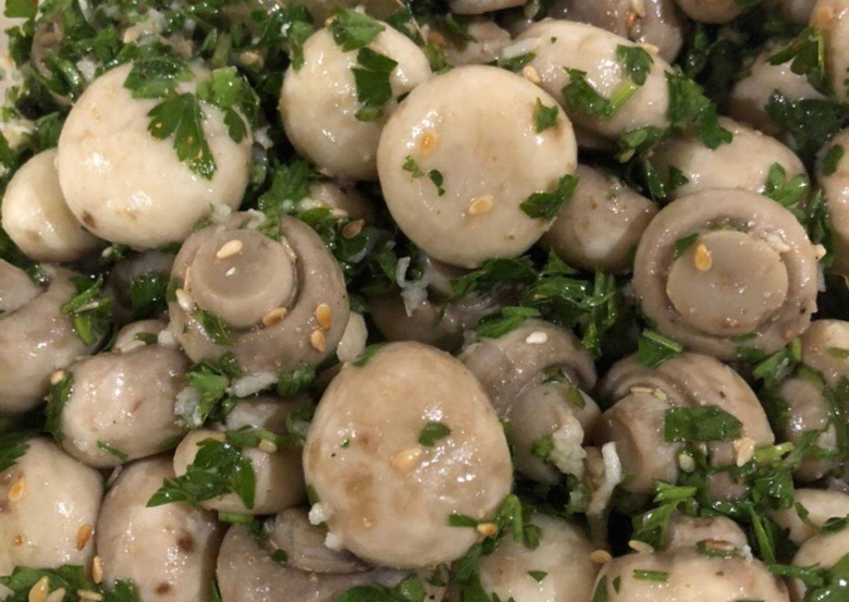 Шампиньоны маринованные по корейски