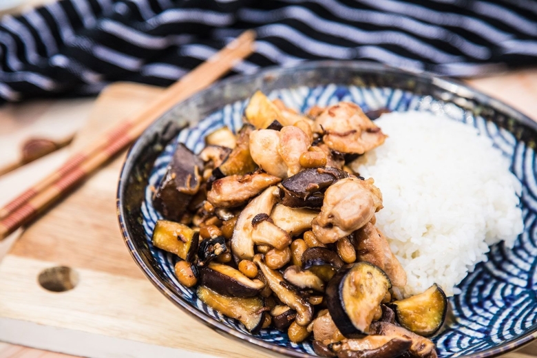 Японские грибы шиитаке