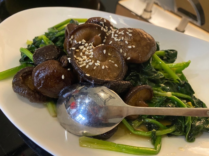 Гриб шиитаке