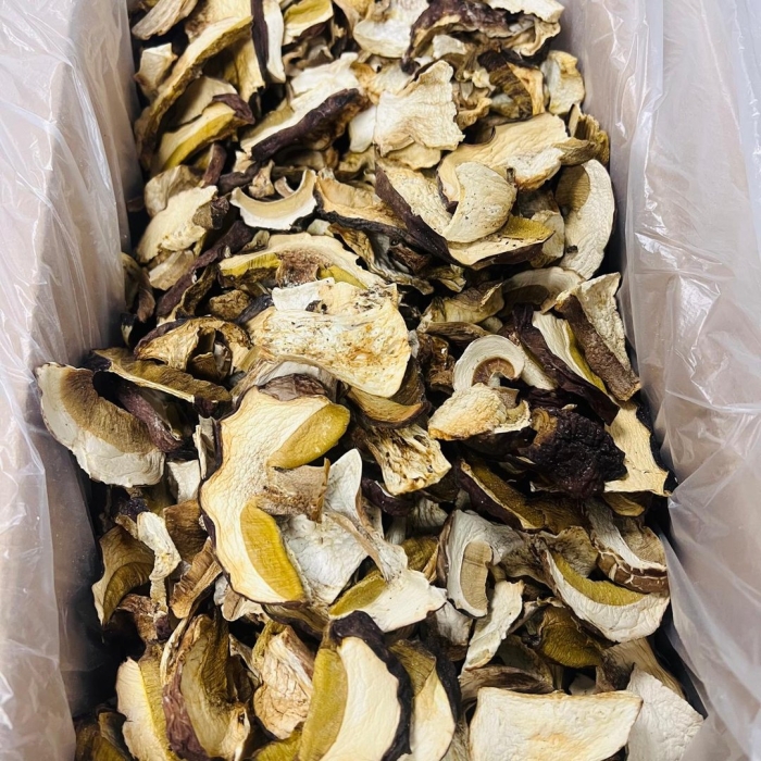 Грибы белые сушеные