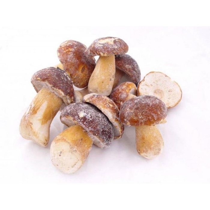 Грибы белые целые