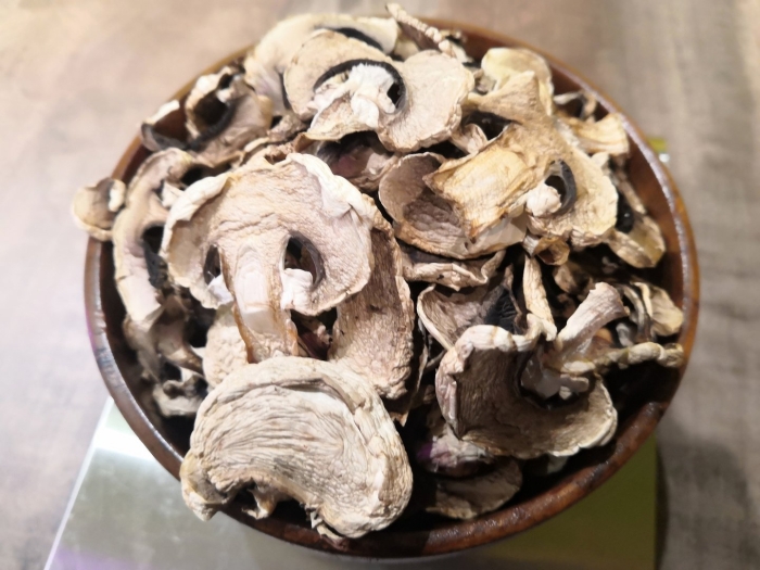 Шампиньоны сушеные