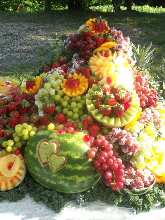 Карвинг фруктовый каскад