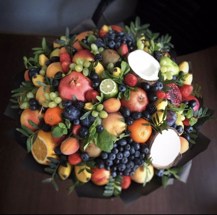 Букет с фруктами