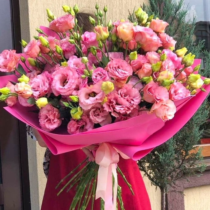 Эустома розовая букет