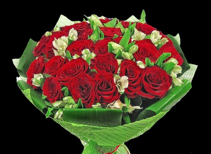 Букет красивый роз