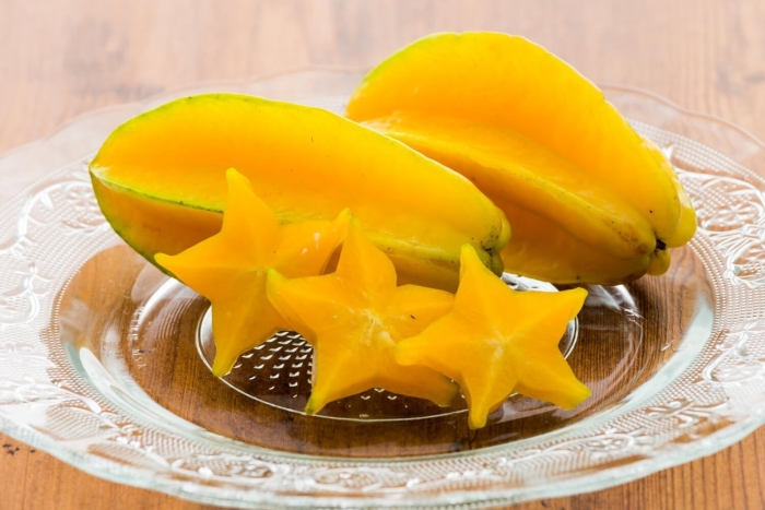 Тропический фрукт карамбола