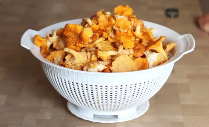 Грибы лисички замороженные