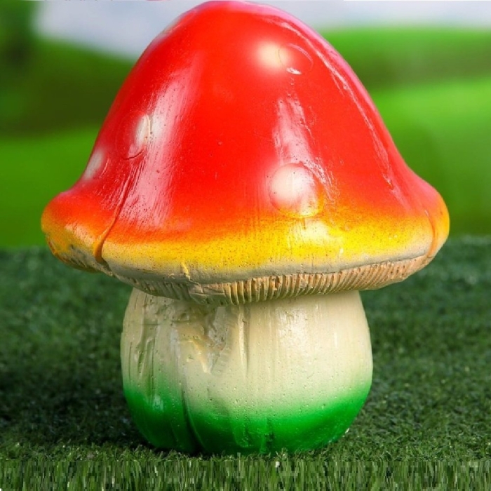 Фигурка садовая грибы