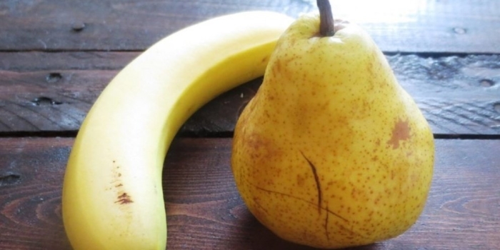 Груша банановая