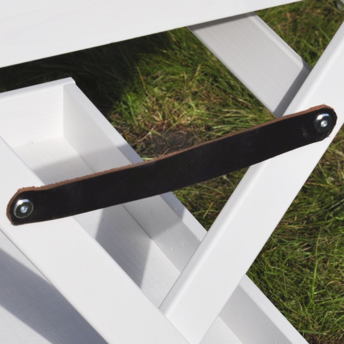 Сервировочный столик