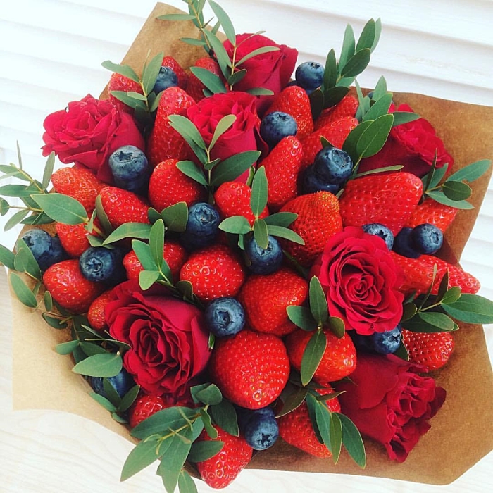 Букет с ягодами