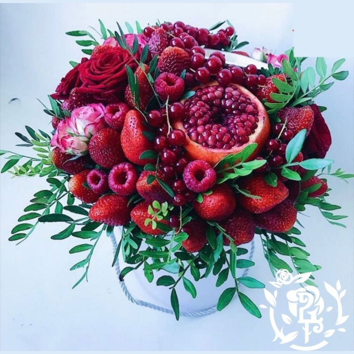 Букет из ягод