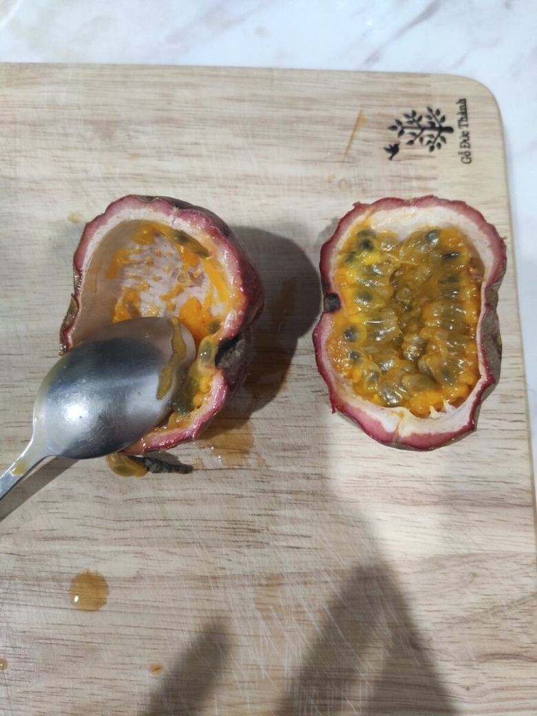 Маракуйя в разрезе