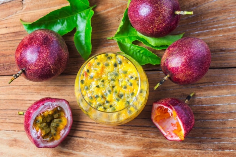 Маракуйя пассифлора фрукт
