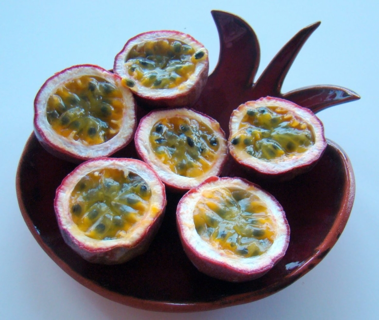 Маракуйя горшочек Шарлотта