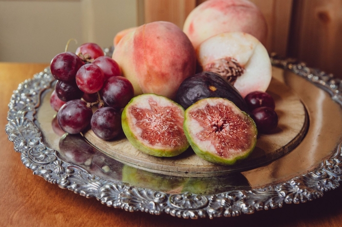 Нектарин инжир